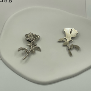 Rose Shaped Decorative Metal Buttons, Silver Tone Ornamental Fasteners for Clothing & DIY Crafts