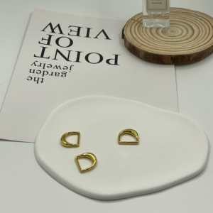 Custom Mini D Shape Metal Hardware Charms Eco Anti-Corrosion Decor Tags for Garment Bags