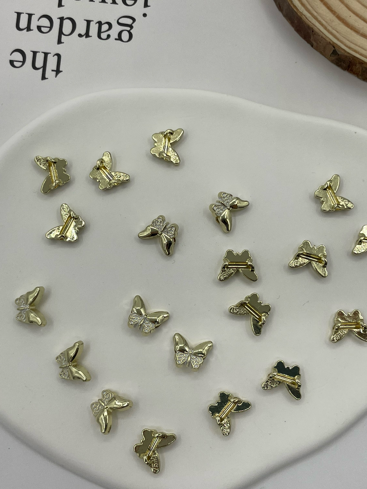 Embossed Butterfly Metal Connector Links for Clothing Hat Sock Glove Bag Decoration
