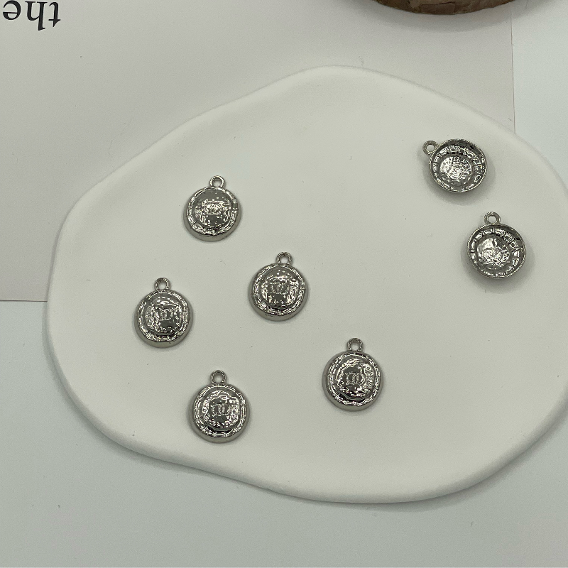 Embossed Crown Coin Disc Metal Charms for Bra Straps, Hats, Socks, Gloves, Handbags - Image 2