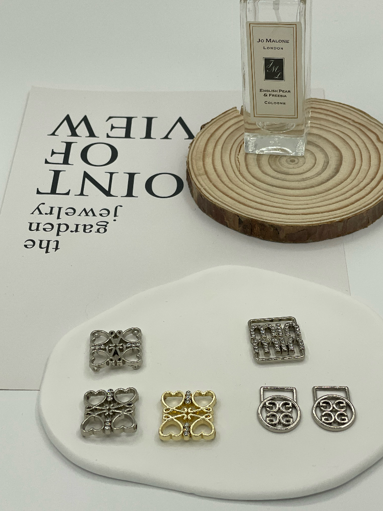 Mixed Square Hollow Metal Charms Four Heart Rhinestone & Letter Logo Square Connectors Gold Silver for Clothing Lingerie Bags Decor - Image 4