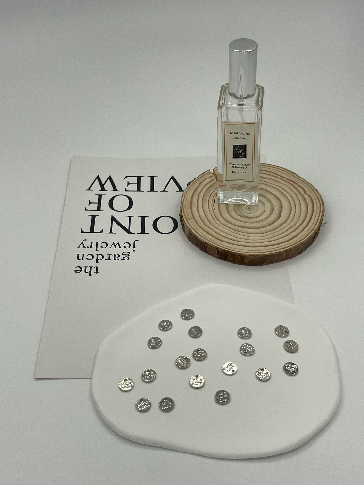 Custom Engraved Small Round Metal Tag Charms Polished Silver Alloy Disc Pendants for Clothing Lingerie Bag Decor - Image 2